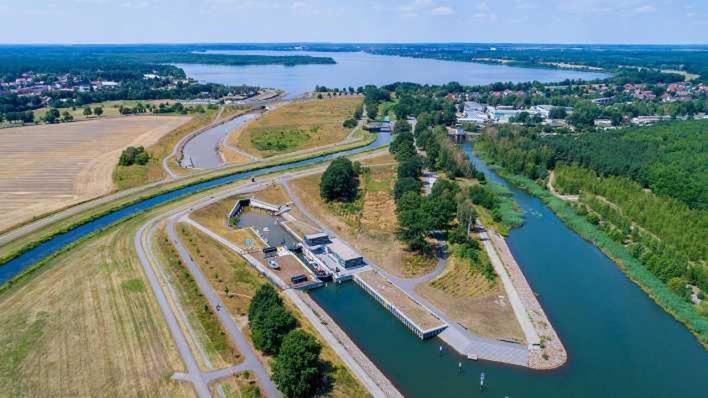 Großzügige Ferienwohnung am Waldesrand im Seenland Lauta Exterior foto
